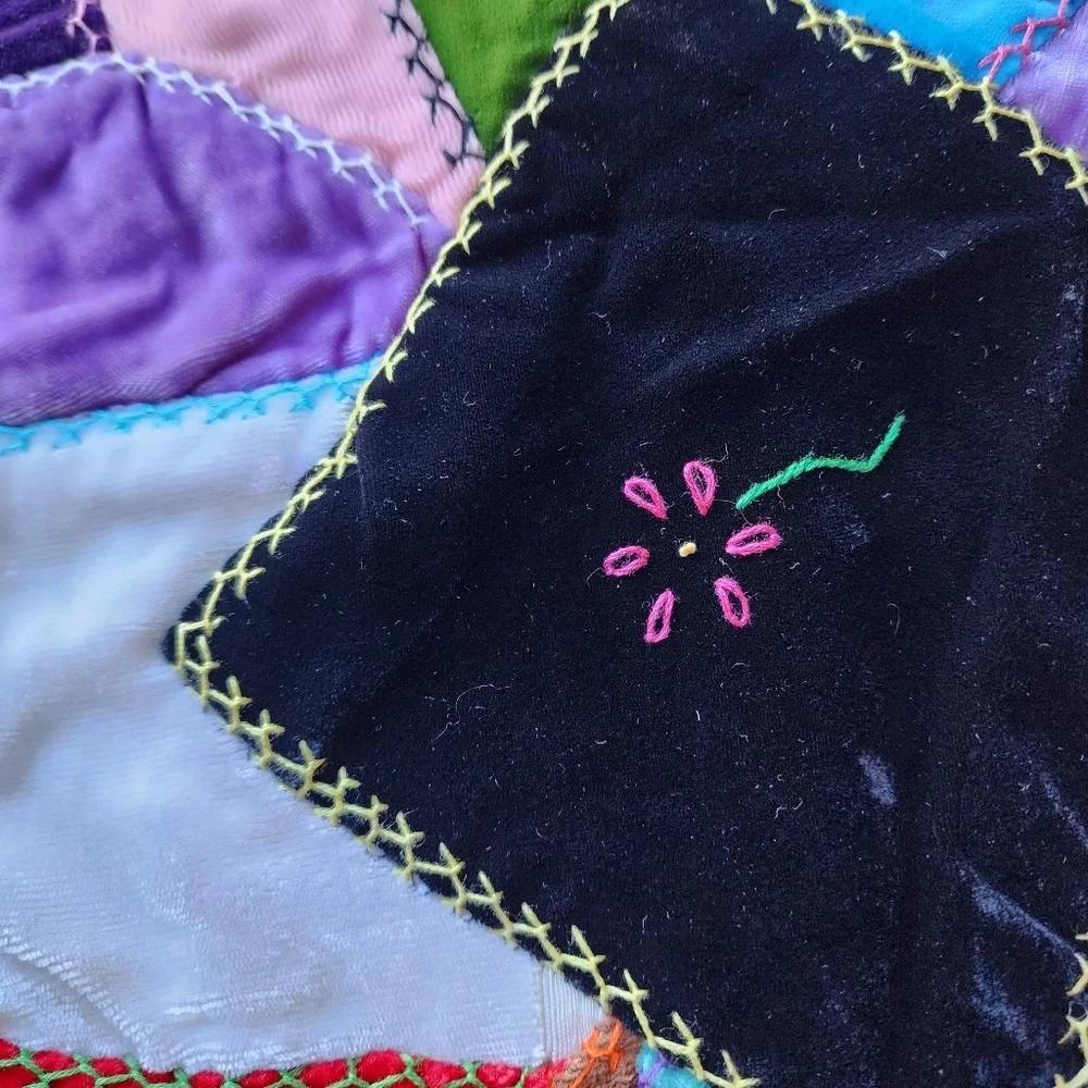 ANTIQUE Velvet Crazy Quilt bright‎ colors floral embroidered 73in x 55in